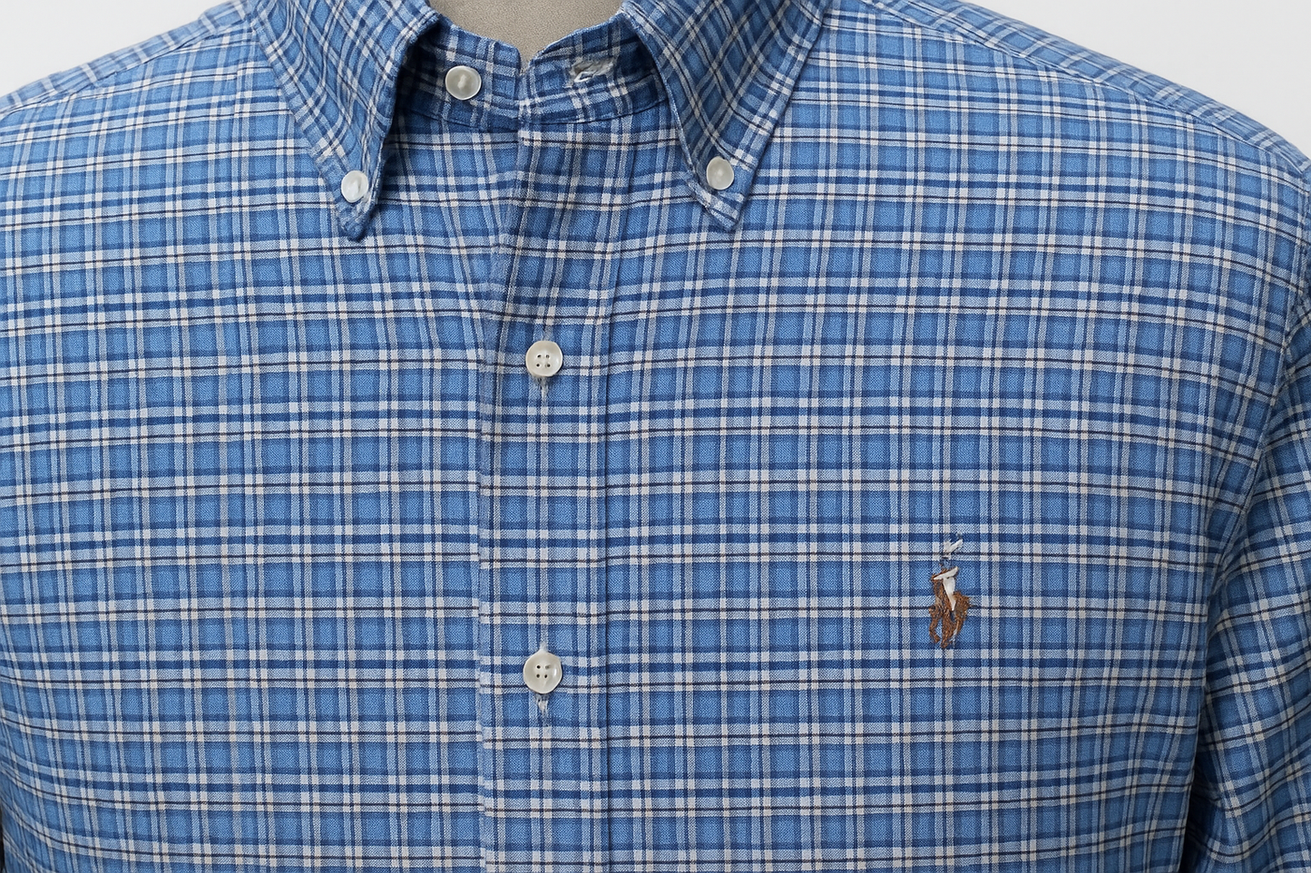Product Shot 5 - Detalle del cuello