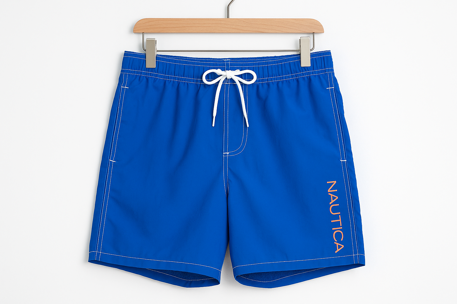Short Nautica #0431b4 en percha