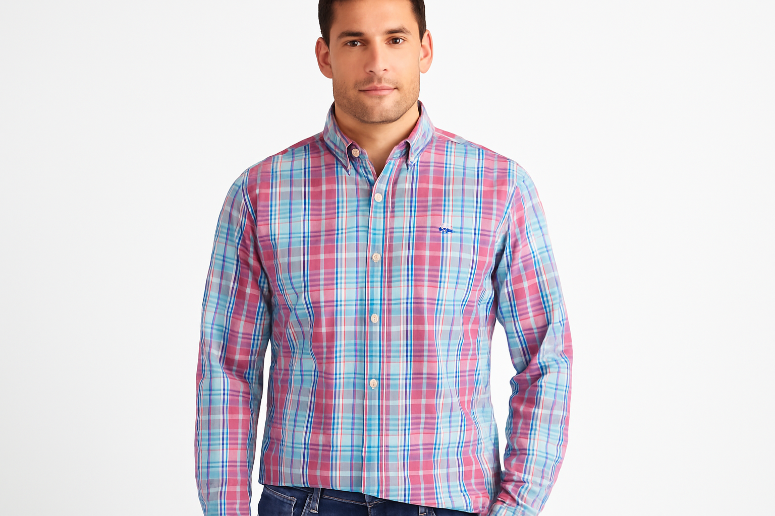 Vista frontal con modelo