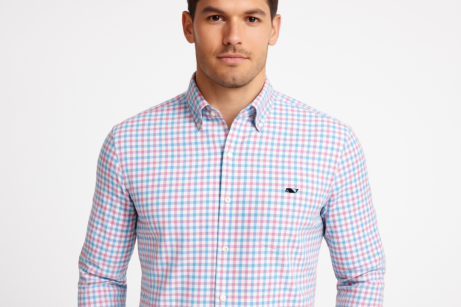 Vista frontal con modelo