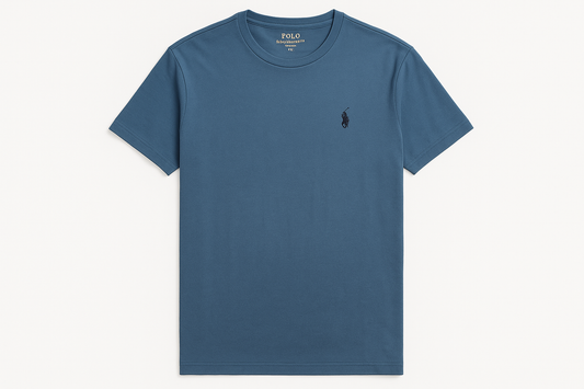 Vista frontal en color #466080