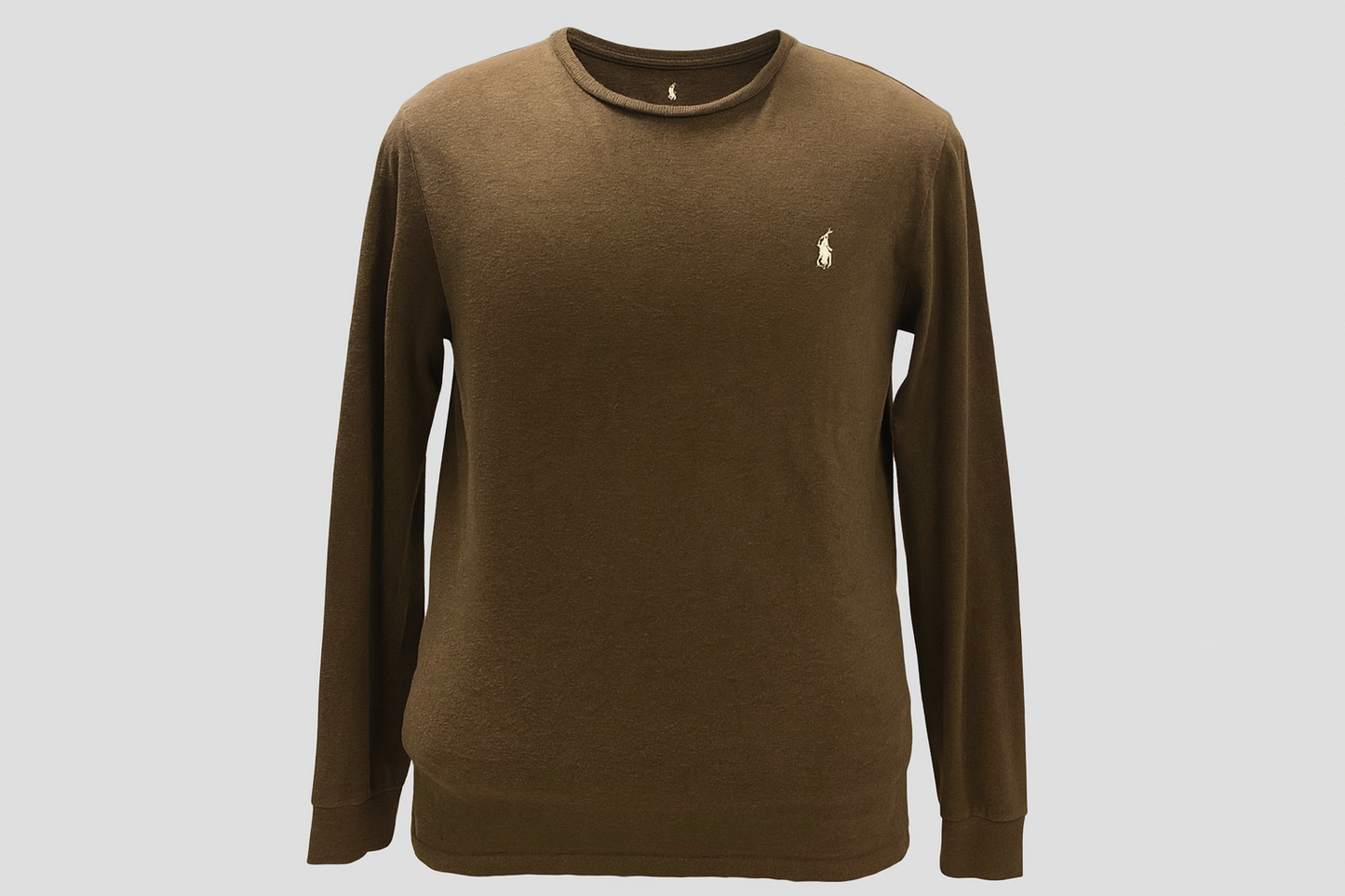 Vista frontal ghost mannequin