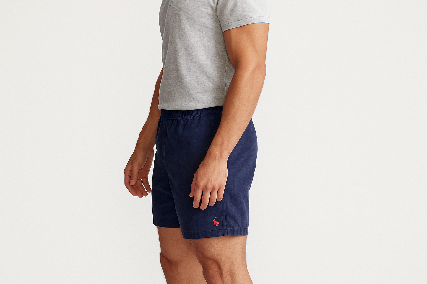 Vista lateral - polo gris claro