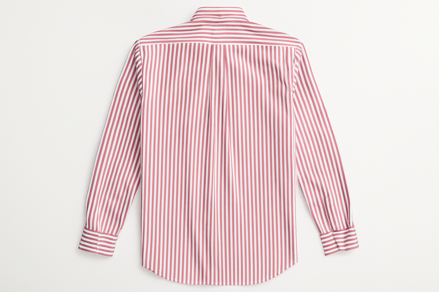 Vista posterior camisa rayas