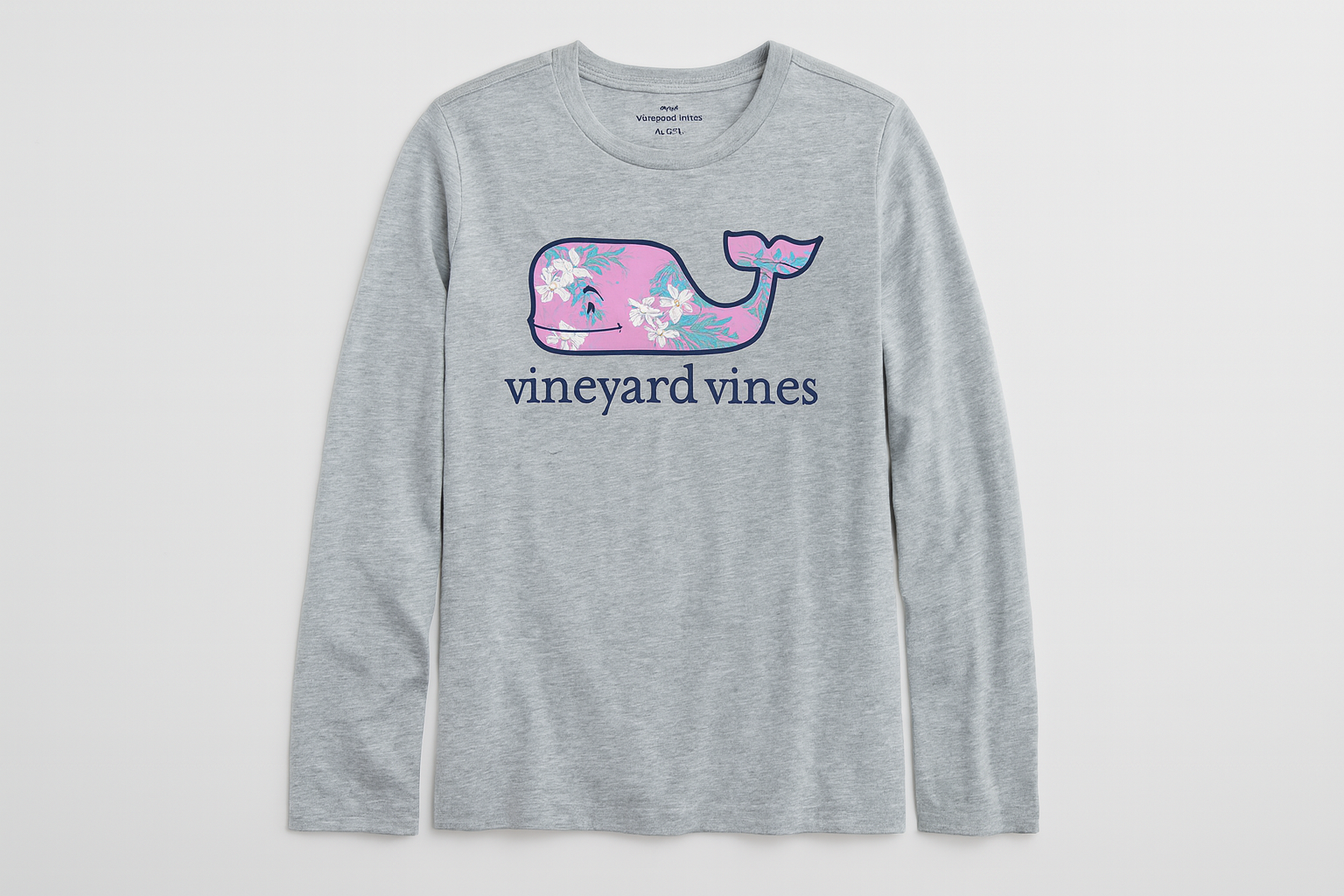 Vista trasera con ballena rosado