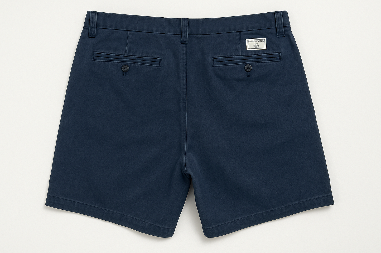 Vista trasera - detalles de bolsillos con etiqueta