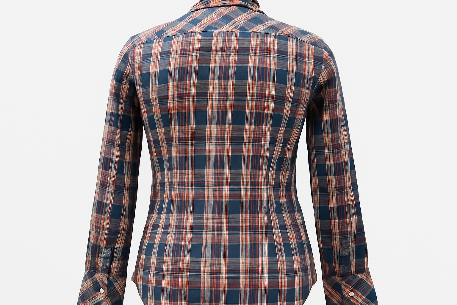 Vista trasera en maniquí invisible