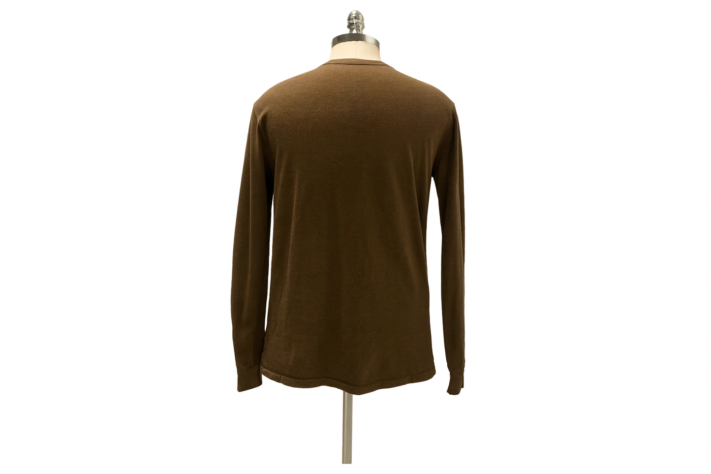 Vista trasera ghost mannequin