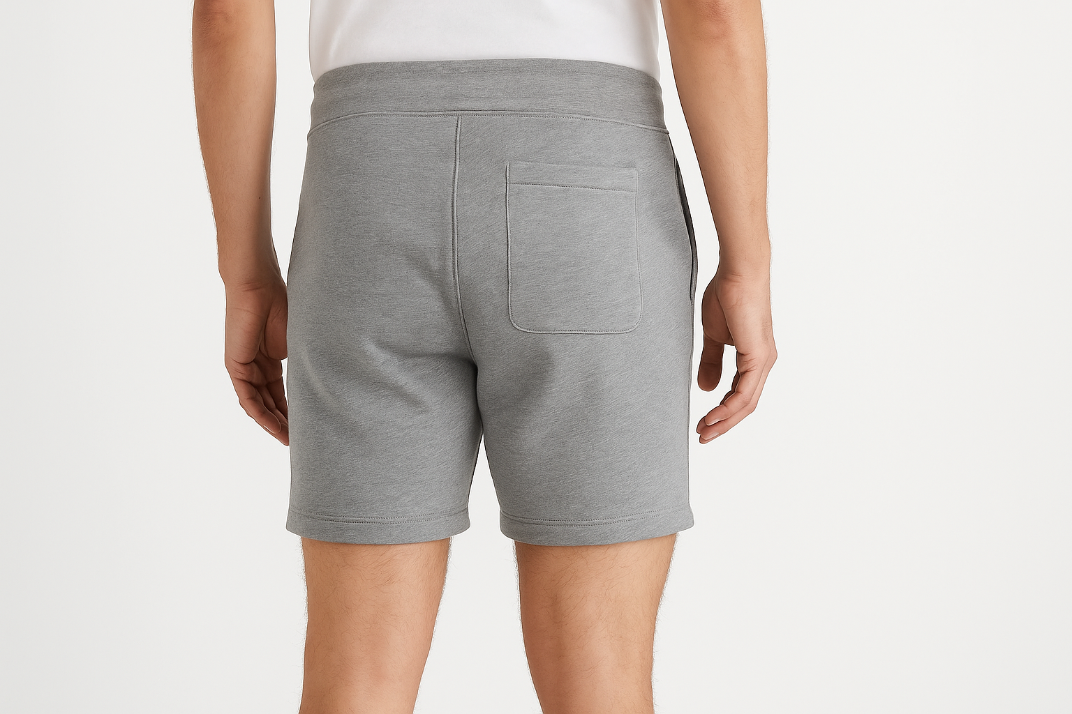 Vista trasera - modelo masculino