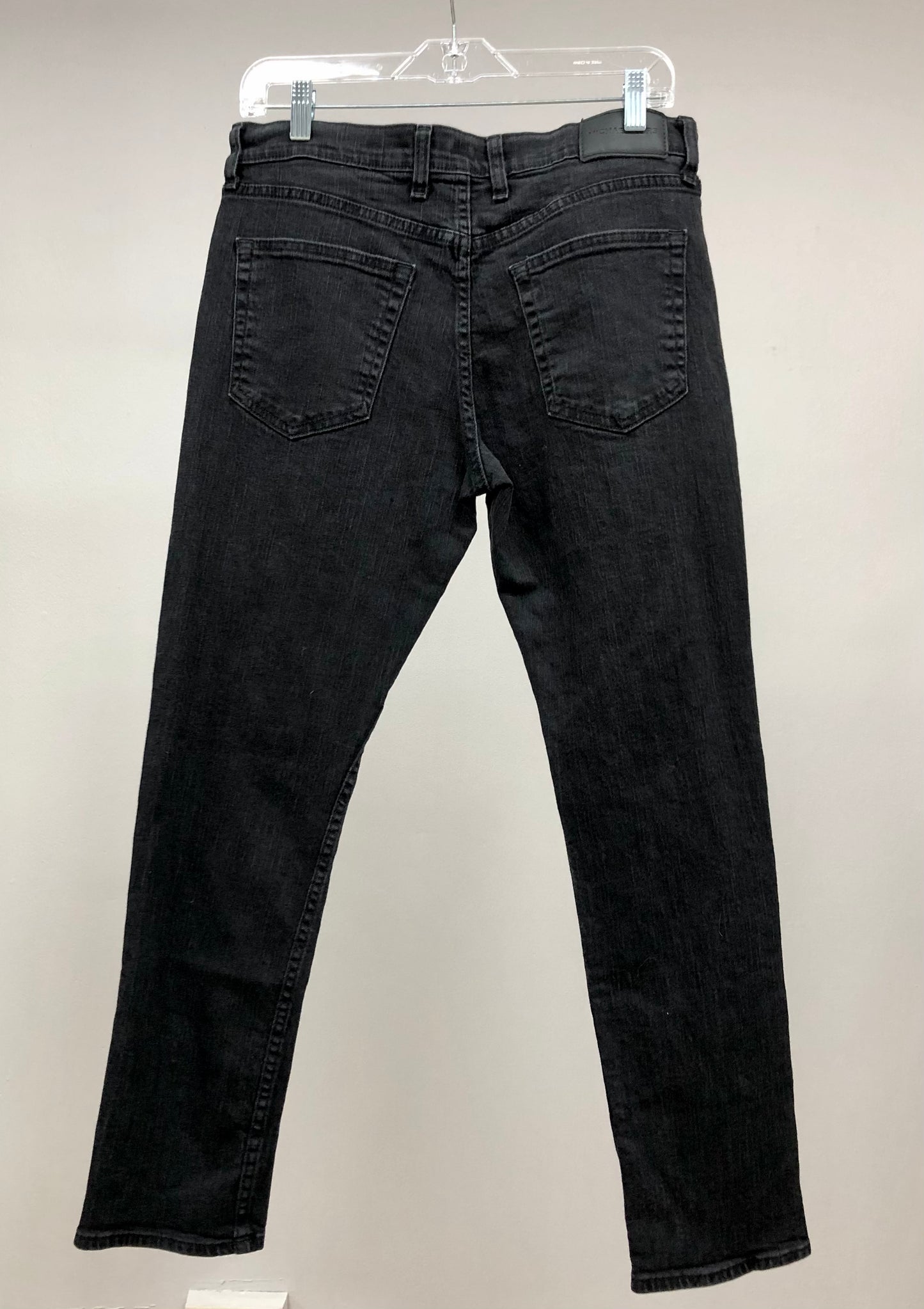 Pantalon jeans color negro Michael Kors Talla 32x30 Corte Slim Fit