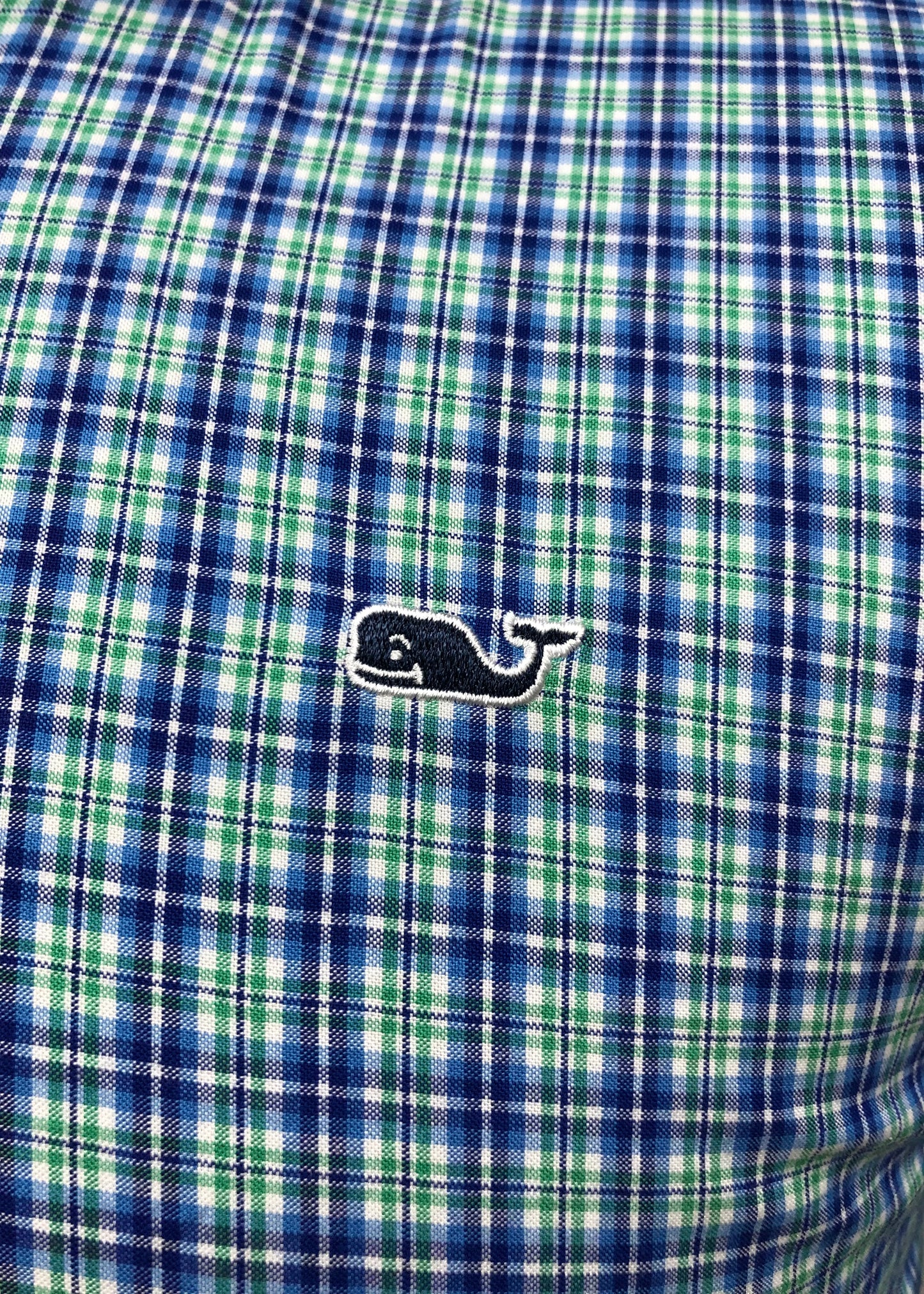 Camisa Vineyard Vines 🐳 con patron de cuadros en azul y verde Talla XS Entalle Regular