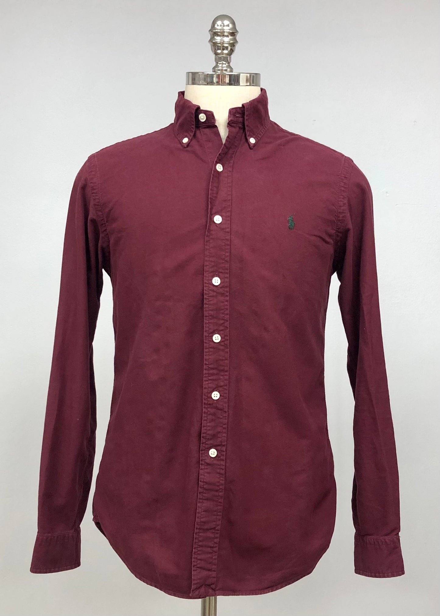 Camisa de botones en color rojo oscuro Oxford Polo Ralph Lauren 🏇🏼 Talla M Entalle Clásico