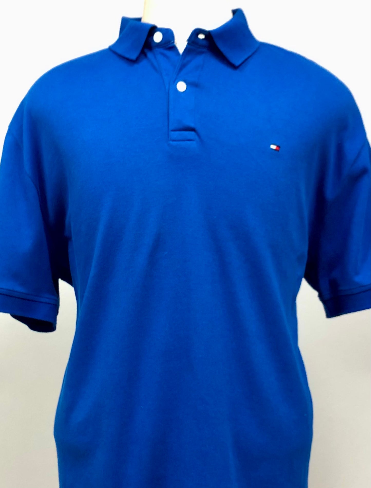 Camiseta Polo Tommy Hilfiger 🇺🇸 color azul Talla XL Entalle Regular