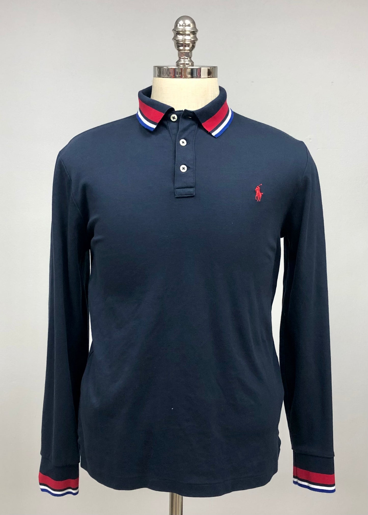 Camiseta Polo Ralph Lauren 🏇🏼 color azul navy Talla L Entalle Custom Slim Fit