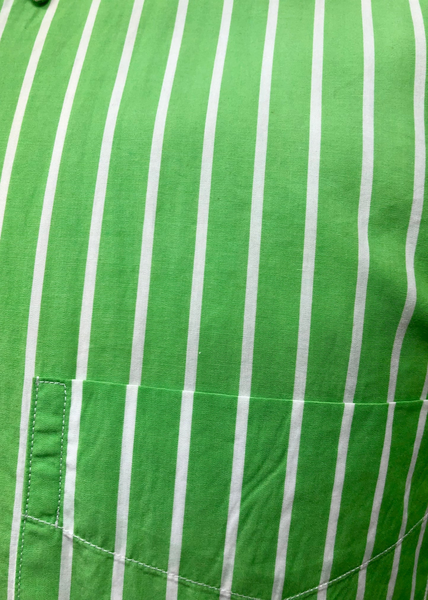 Camisa Polo Ralph Lauren 🏇🏼 color verde con patron de rayas en color blanco Talla XL Entalle Regular