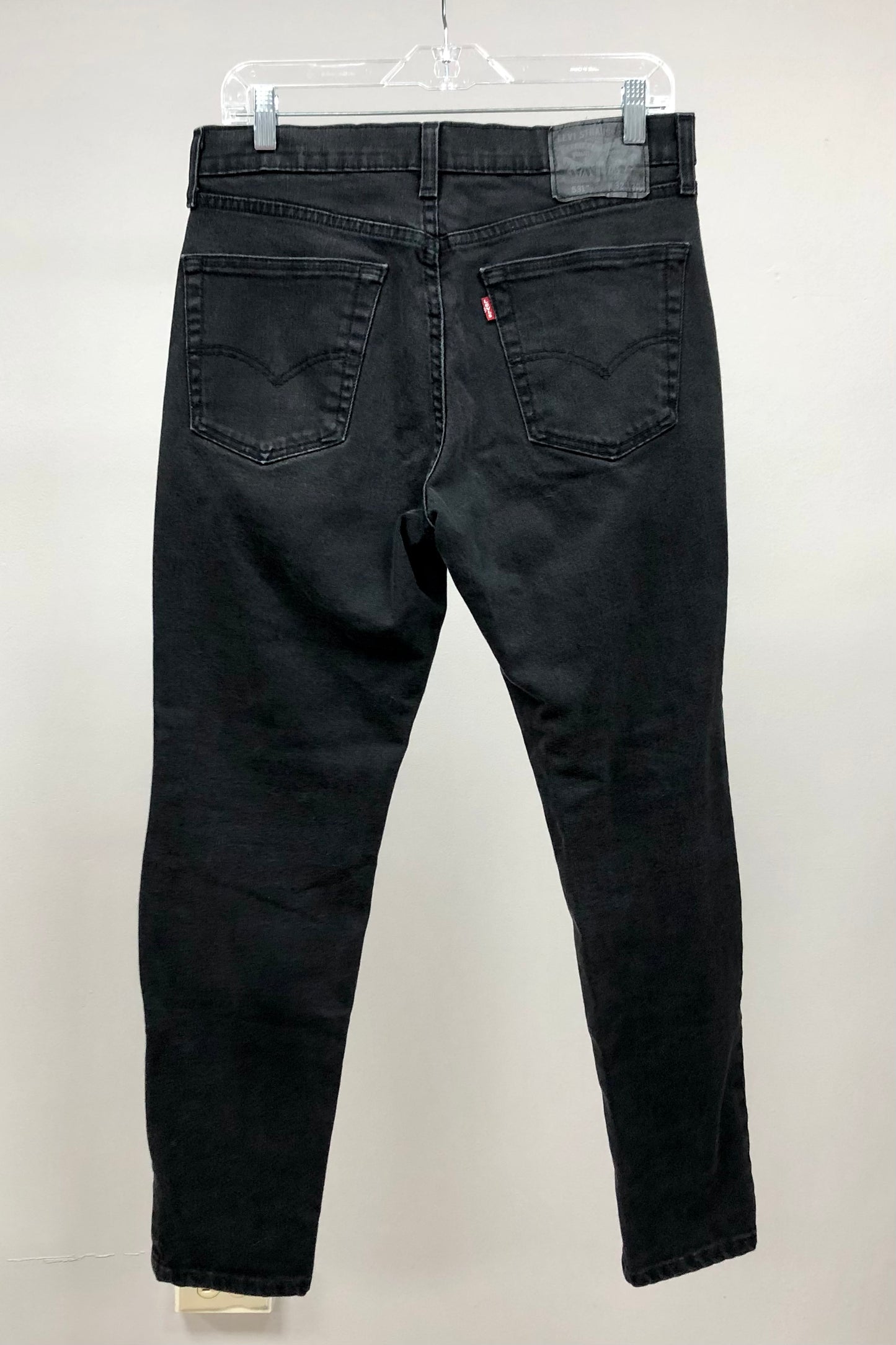 Pantalon jeans color negro Levis Strauss Talla 32x30 Corte Slim Fit