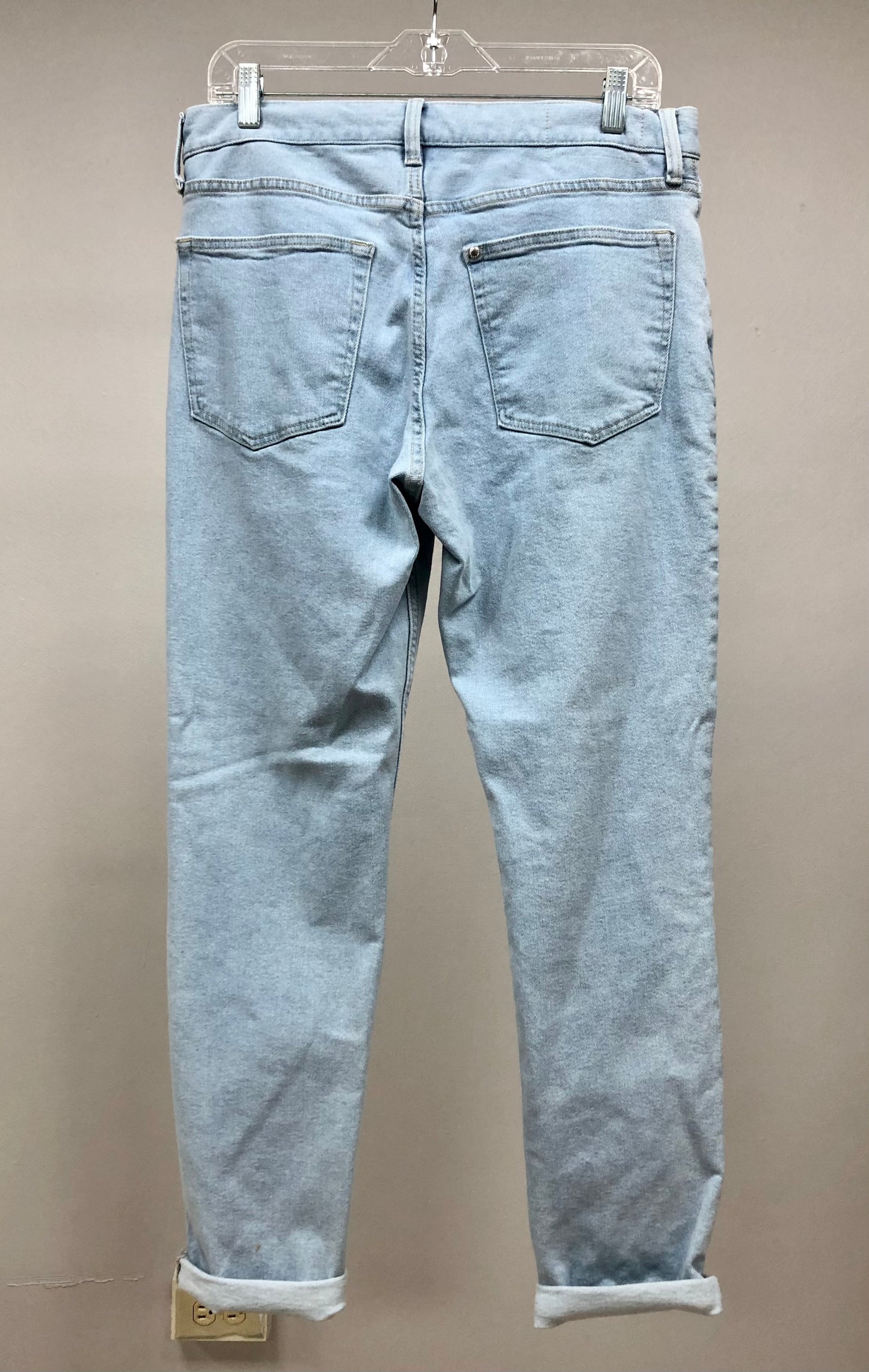 Pantalon jeans color celeste H&M 🇸🇪 Talla 32x32 Corte Slim Fit