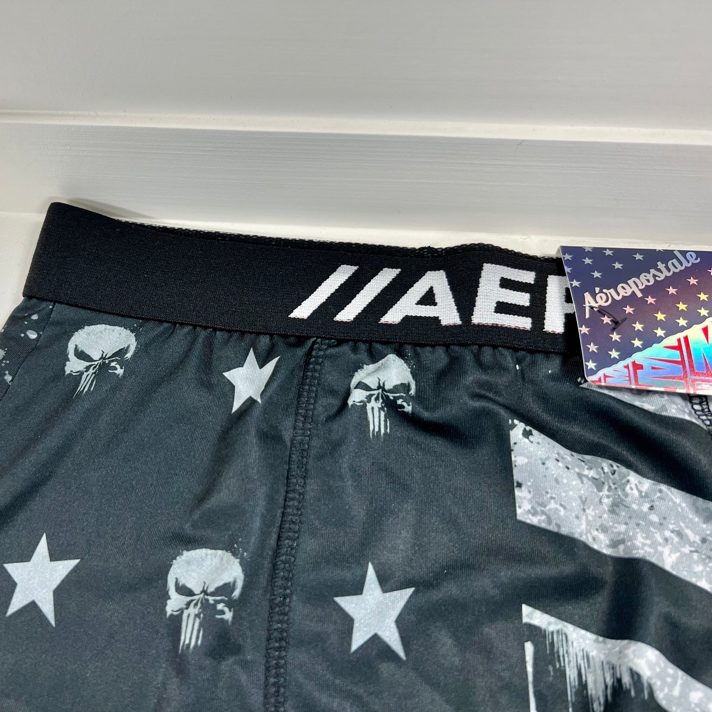 Boxers Aeropostale edición especial marvel Punisher 💀 Color negro y gris Talla Medium